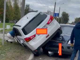 Стоп-кадр из видео Ивана Ильина («Жесть Поморья»/«ВК»). Стоп-кадр из видео Ивана Ильина («Жесть Поморья»/«ВК»).