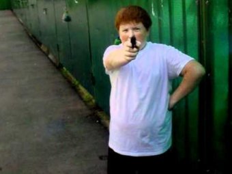 На фото: кадр одного из популярных видео от Dirty Monk. На фото: кадр одного из популярных видео от Dirty Monk.