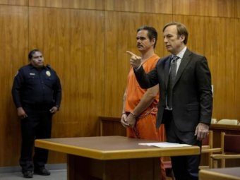 Стоп-кадр из сериала «Лучше звоните Солу».